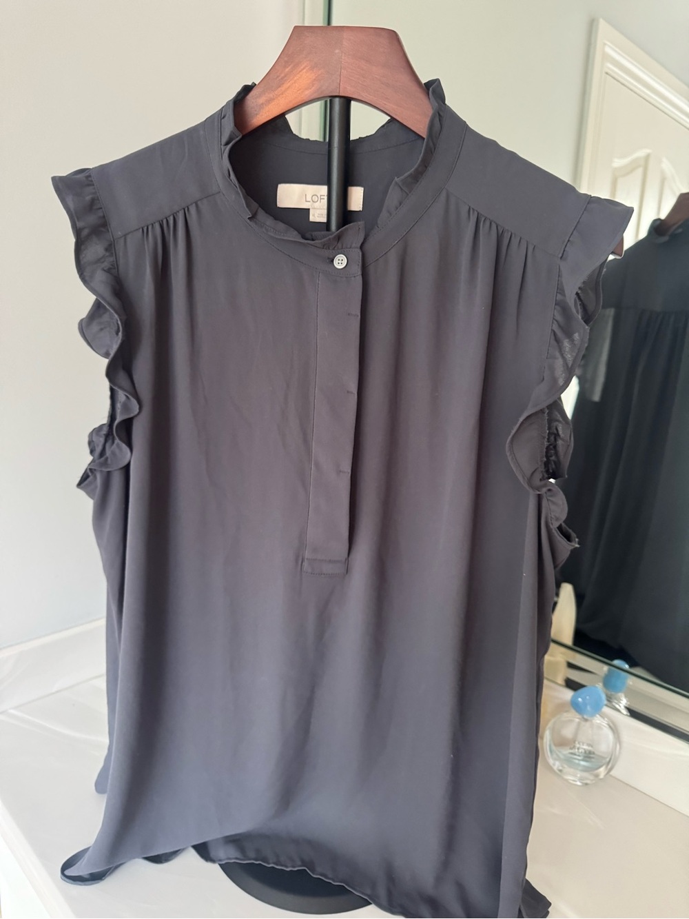 LOFT Charcoal Gray Blue Ruffle Sleeve Shell Top